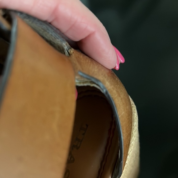 Trask wedge leather platform sandal. Size 7. Worn but in good shape. 3 3/4” heel - Picture 9 of 9